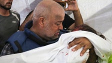  Israeli Airstrikes Kill Al Jazeera Reporter&rsquo;s Family In Gaza