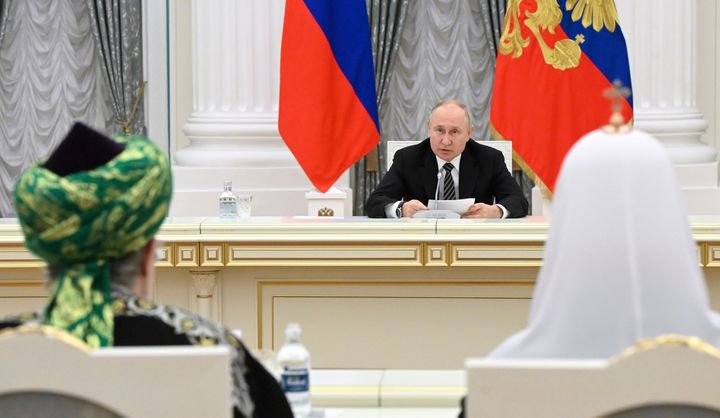 Οι δηλώσεις Πούινι έγιναν κατά την διάρκεια συνάντησής του με τους ηγέτες όλων των θρησκειών που έχουν πιστούς στην Ρωσία. 