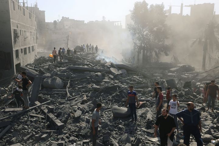 Air strikes in Gaza