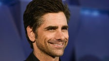 John Stamos Reveals 1 Thing Olsen Twins Told ‘Full House’ Cast At Bob Saget Funeral