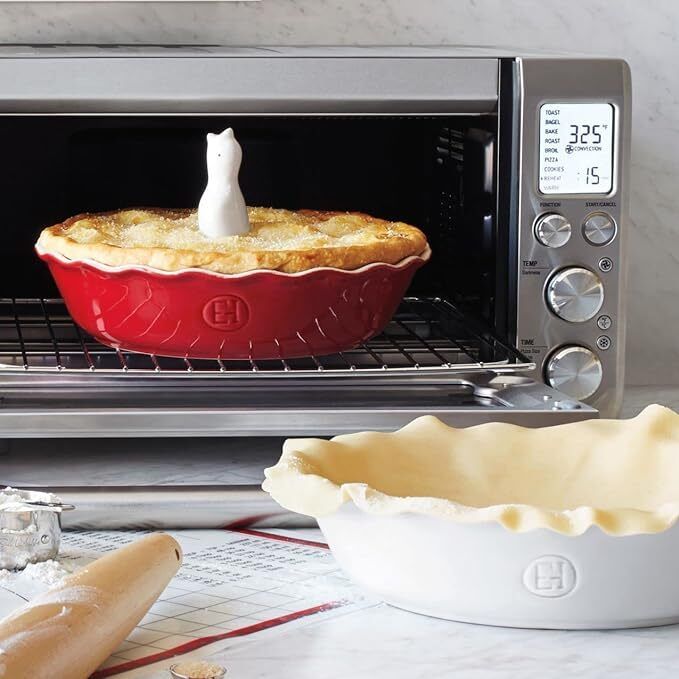 A Guide to the Best Pie Pans - Everyday Pie