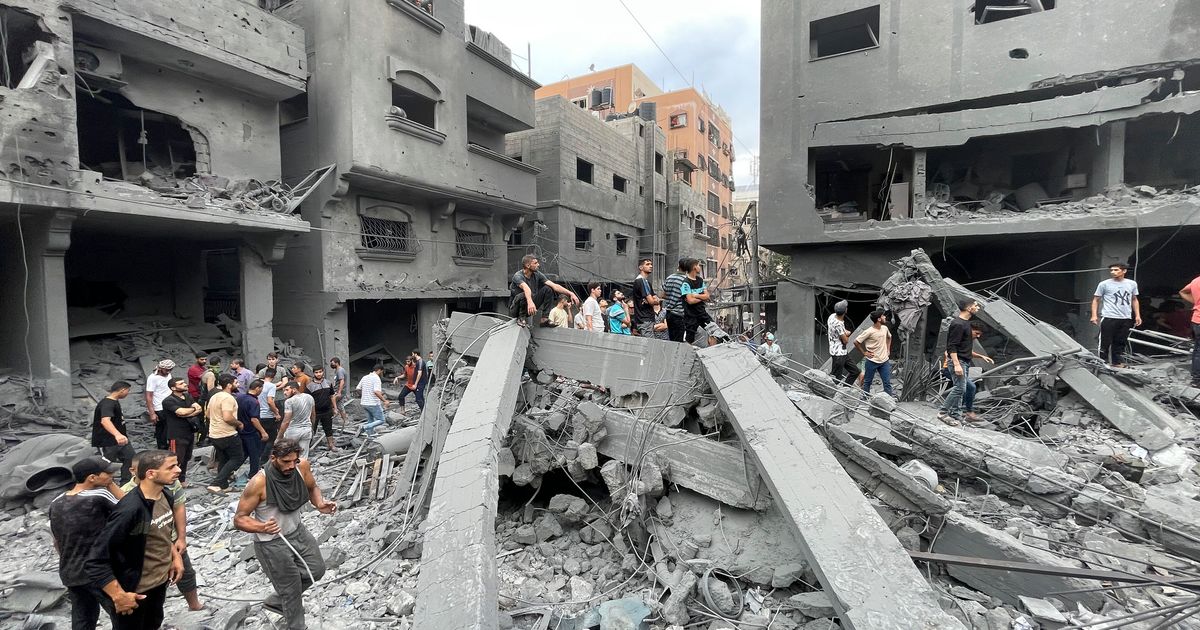 Internet And Phone Services Collapse In Gaza As Israel Expands Ground Assault