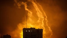  Israel Expands Ground Operation In Gaza And Bombs Hamas Tunnels After Knocking Out Communications