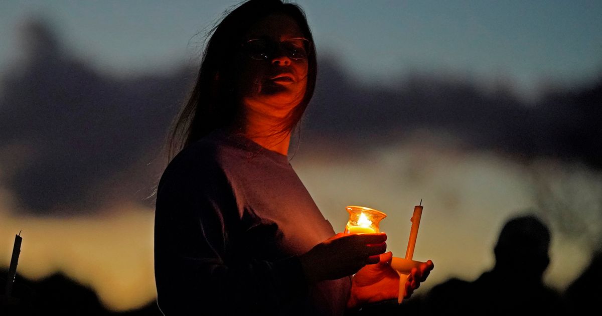 Maine Residents Gather To Pray And Reflect After Mass Shooting