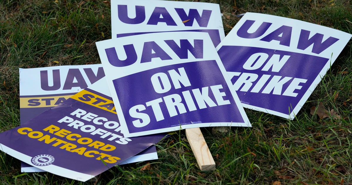 ⚡️ GM Reaches Tentative Agreement With UAW, Potentially Ending 6-Week Strike 653fb7942300003400ea5006