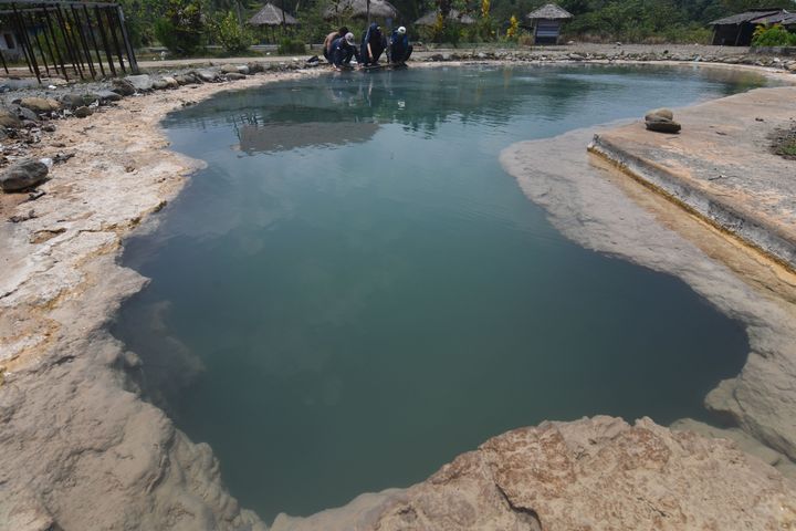 Στο χωριό One Pute Jaya της Ινδονησίας έχουν εντοπιστεί κοιτάσματα υδρογόνου.