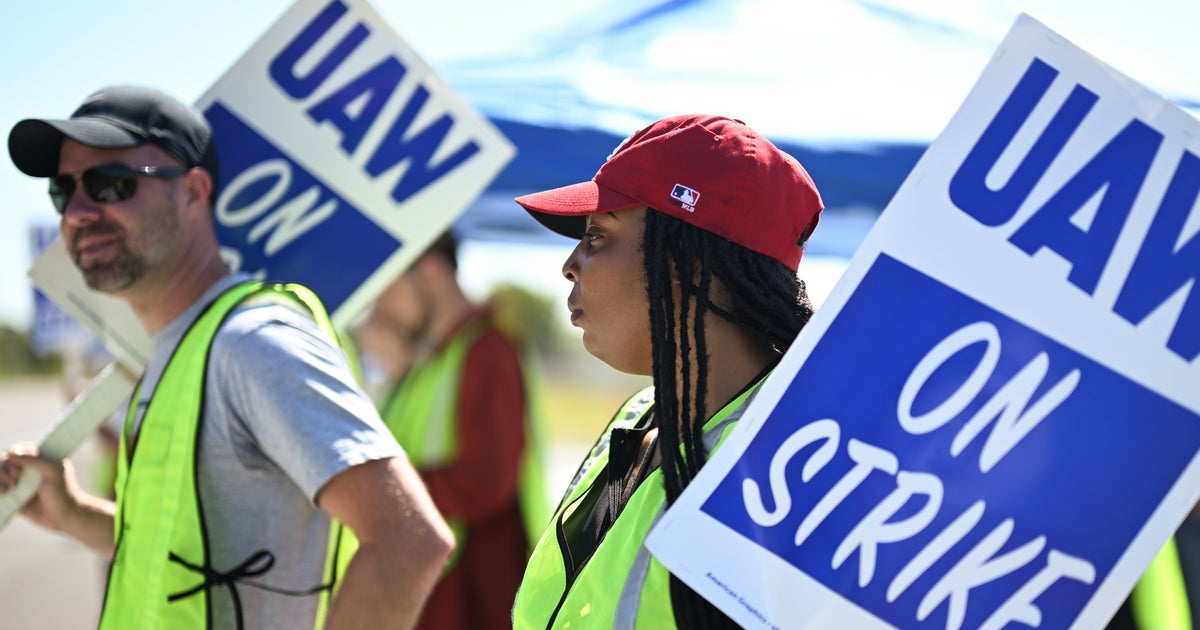 Striking Autoworkers Just Won A Huge Concession From General Motors