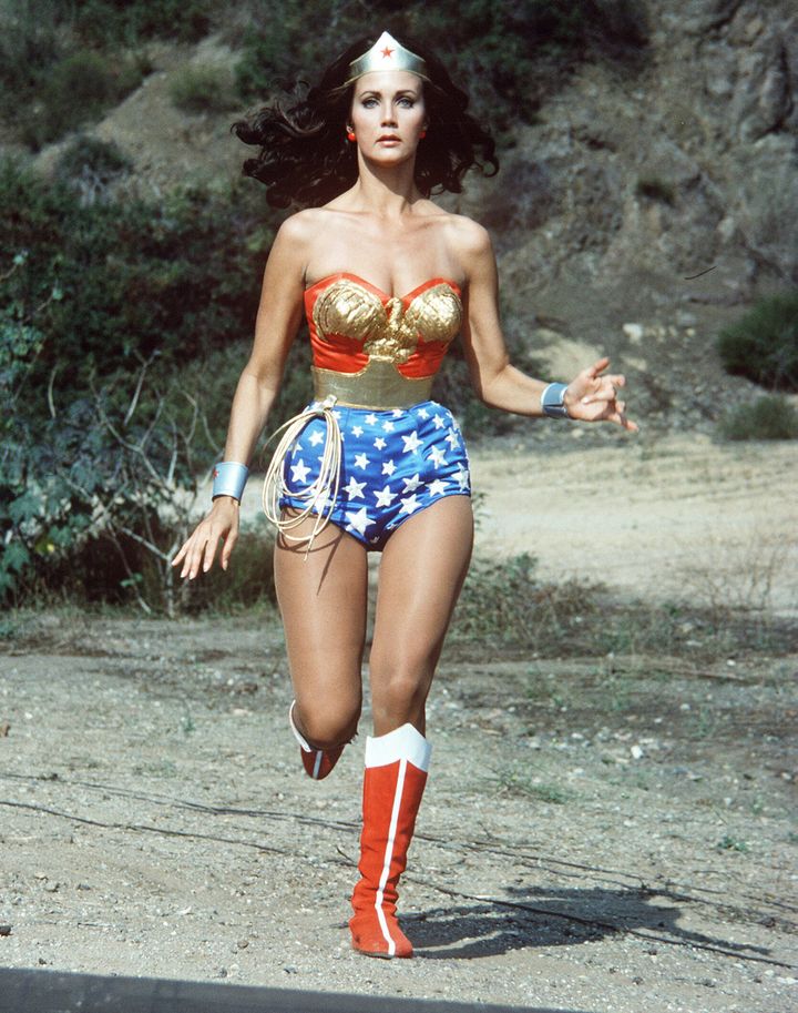 Original "Wonder Woman" Lynda Carter had high praise for one young celebrity's 70s-style Halloween costume this week.