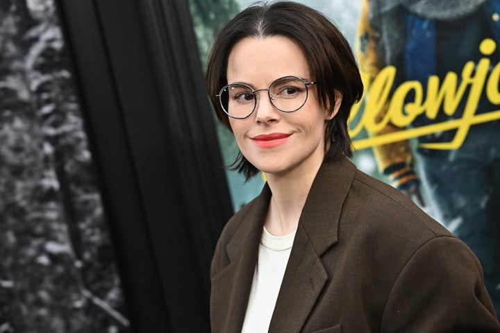 Emily Hampshire