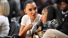 North West Eats Unpeeled Raw Onion Like An Apple And It’s Breathtaking