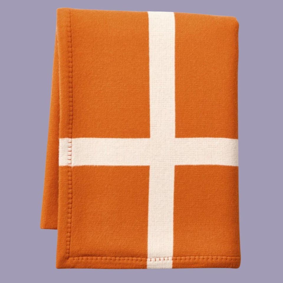 14 Of The Best Throw Blankets That Have Gone Viral HuffPost Life