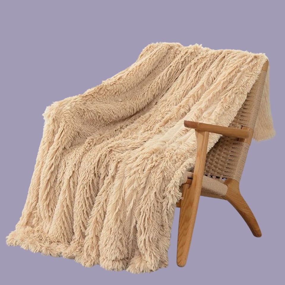 14 Of The Best Throw Blankets That Have Gone Viral HuffPost Life