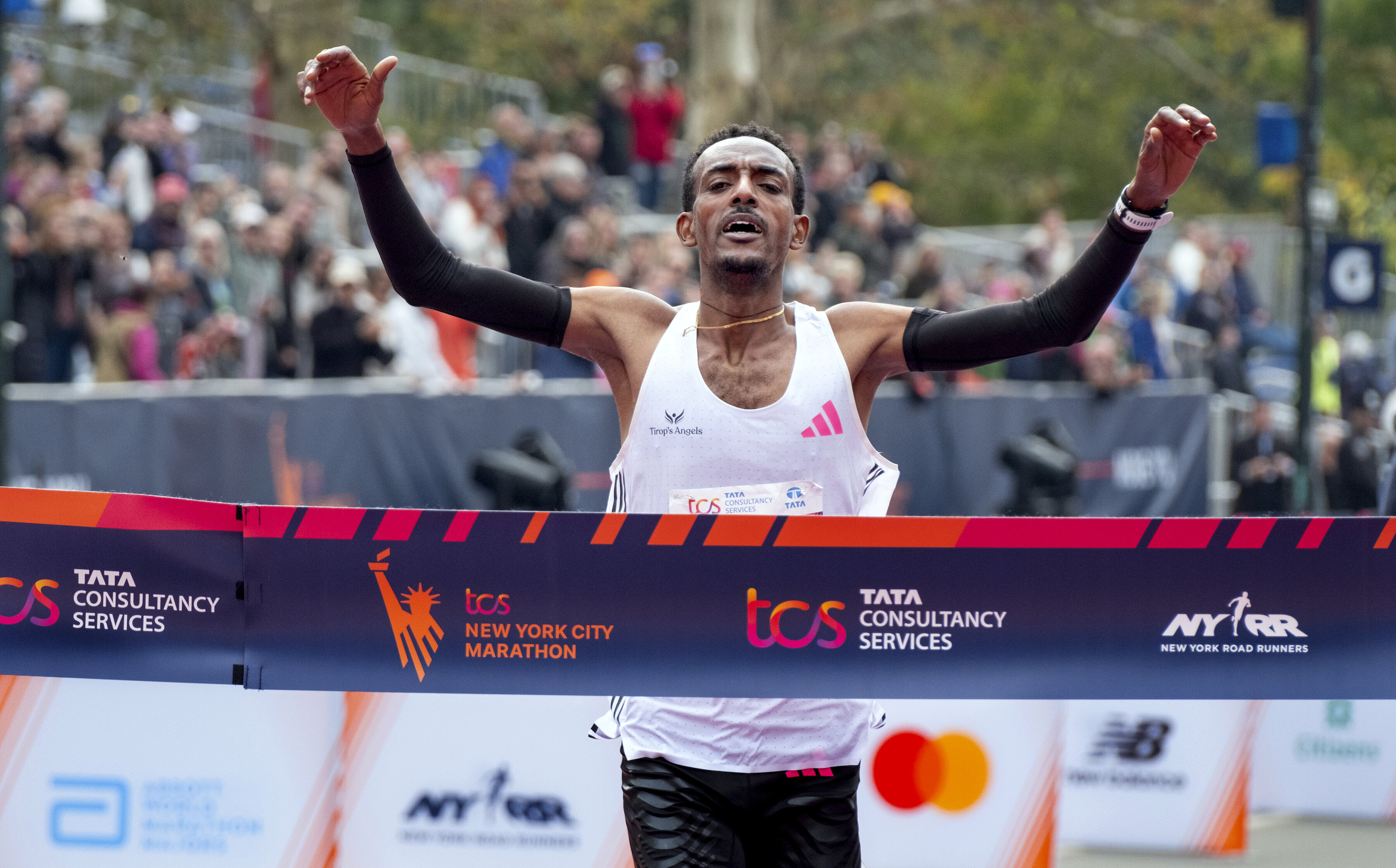 Tamirat Tola Sets NYC Marathon Record To Win Men's Race As Hellen Obiri ...