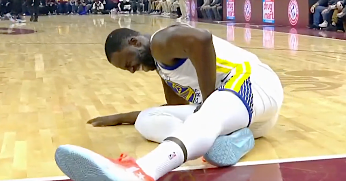 7 times Draymond Green kicked someone on a basketball court