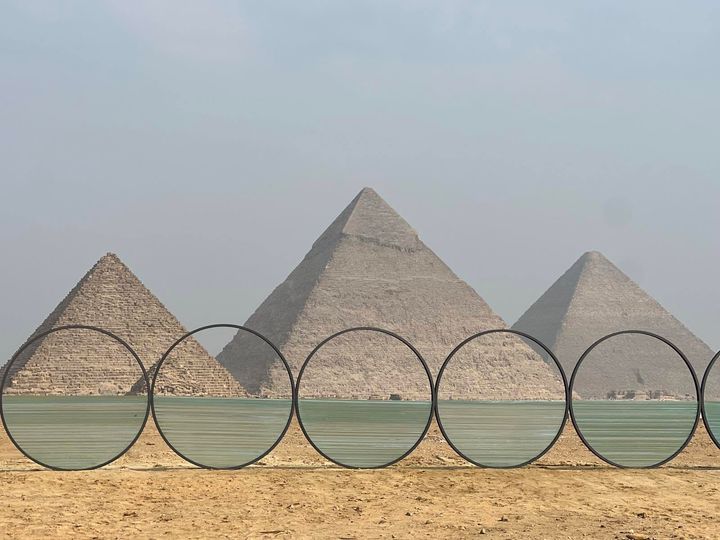 Η τελευταία εγκατάσταση του Βαρώτσου στις πυραμίδες της Γκίζας 