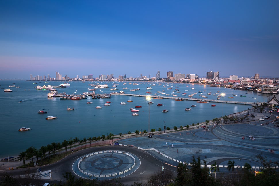 Pattaya bay λίγο πριν το σούρουπο. 