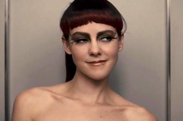 Jena Malone as Johanna Mason