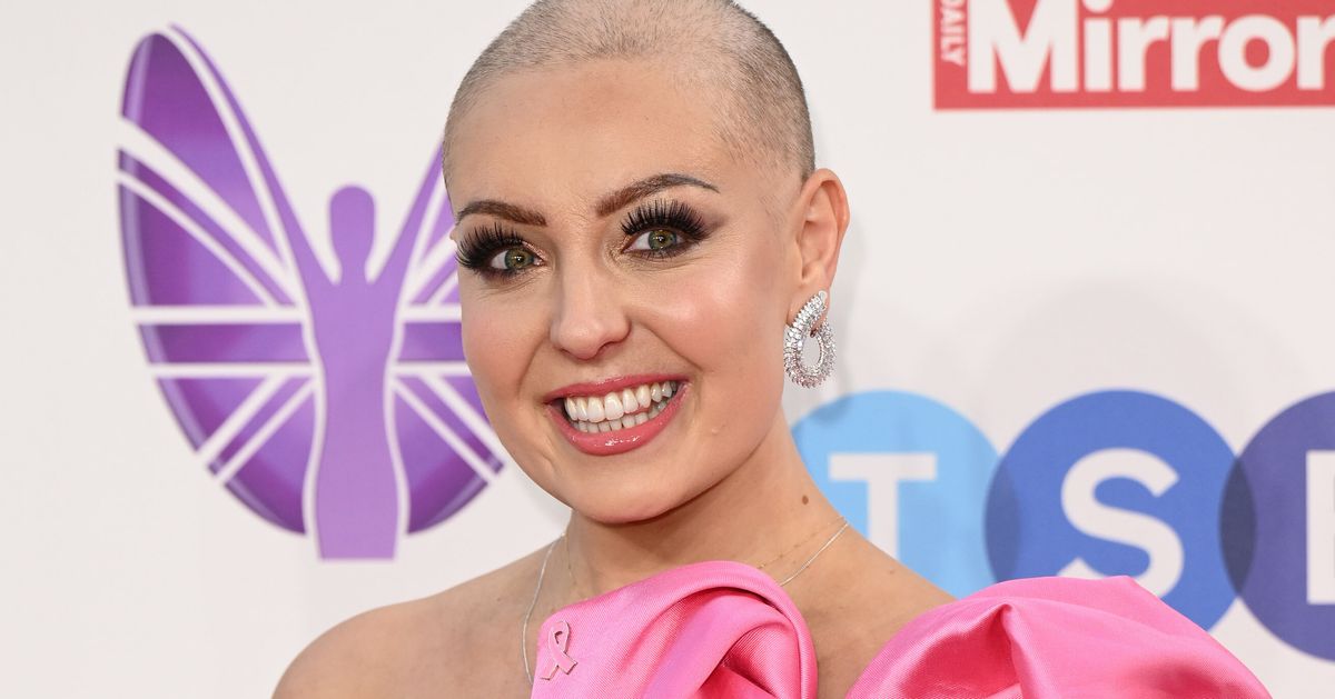 Strictlys Amy Dowden Celebrates End Of Chemotherapy Treatment Huffpost Uk Entertainment 