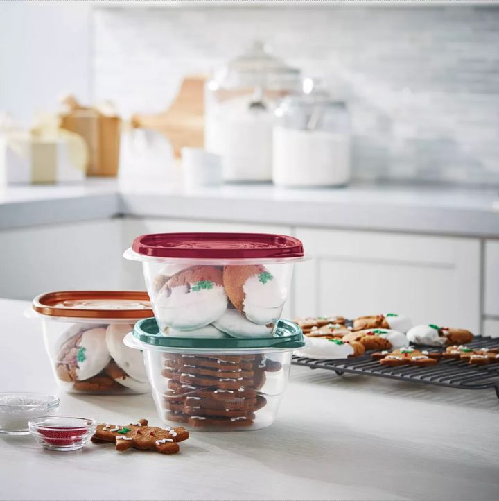 Rubbermaid food storage containers from Target
