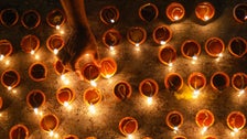 Indians Celebrating Diwali Set World Record As Pollution Worries Rise Indians Celebrating Diwali Set World Record As Pollution Worries Rise