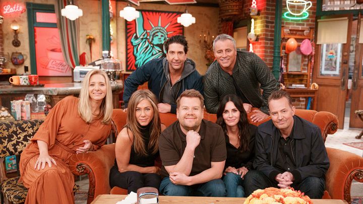 Lisa Kudrow, Jennifer Aniston, Courtney Cox, David Schwimmer, Matt LeBlanc, and Matthew Perry with James Corden during filming of the Friends Reunion Special 