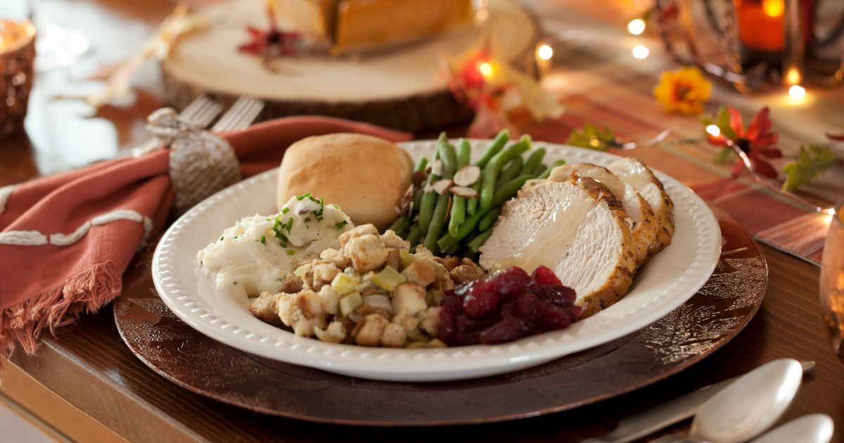 Doctors Reveal The Damage That 1 Day Of Thanksgiving Food Can Do