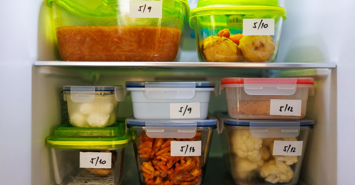 Don't Want Food Poisoning? Here's How NOT To Store Your Thanksgiving Leftovers.