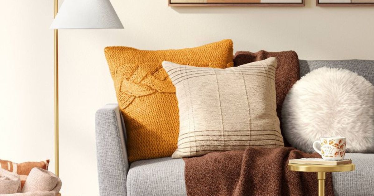 But srsly: how to mix and match pillows on a sofa
