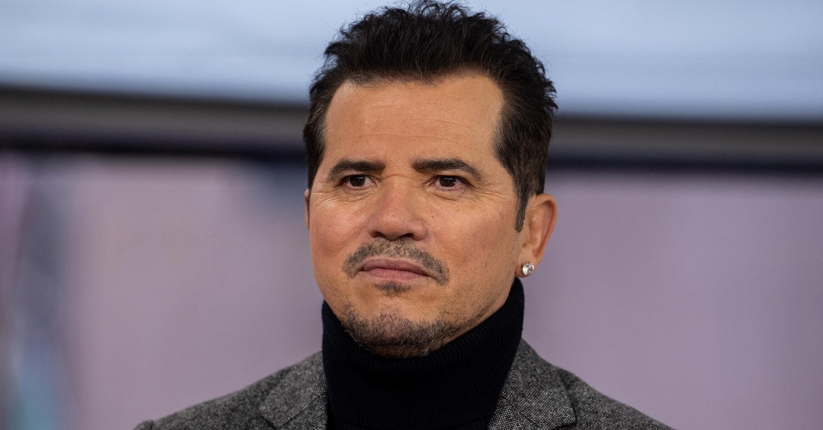 NextImg:John Leguizamo Writes Scathing Op-Ed After Univision Airs ‘Cozy’ Interview With Trump