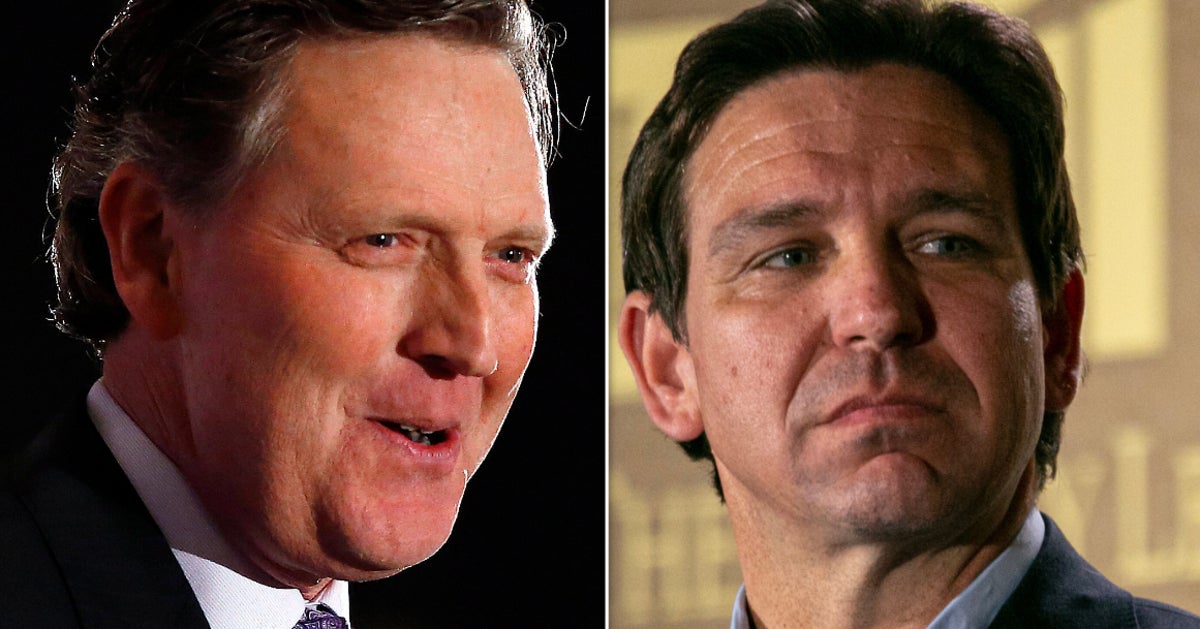 NextImg:Influential Iowa Evangelical Leader Endorses DeSantis Against Trump