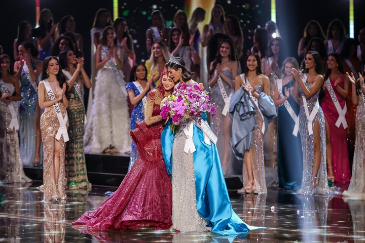 SAN SALVADOR, EL SALVADOR - NOVEMBER 18: Miss Nicaragua Sheynnis Palacios is crowned as Miss Universe 2023 during the 72nd Miss Universe Competition at Gimnasio Nacional José Adolfo Pineda on November 18, 2023 in San Salvador, El Salvador. (Photo by Hector Vivas/Getty Images)