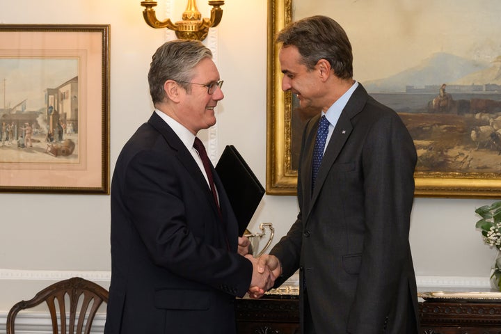 <strong>Labour Party leader Keir Starme and prime minister of Greece Kyriakos Mitsotakis meet on Wednesday in London.</strong>