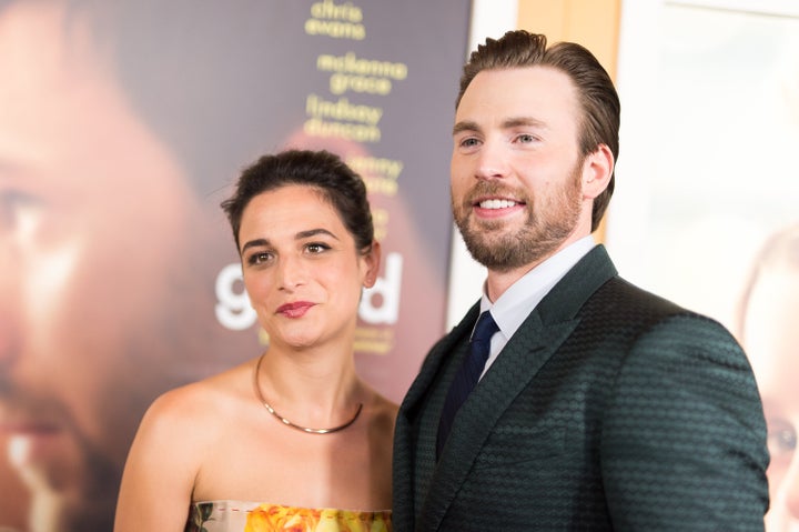 Jenny Slate (left) with Chris Evans — a man who radiates golden retriever energy. In an interview, she said he was like "primary colors. He has beautiful, big, strong emotions, and he’s really sure of them. It’s just wonderful to be around." (And that was after their breakup.)