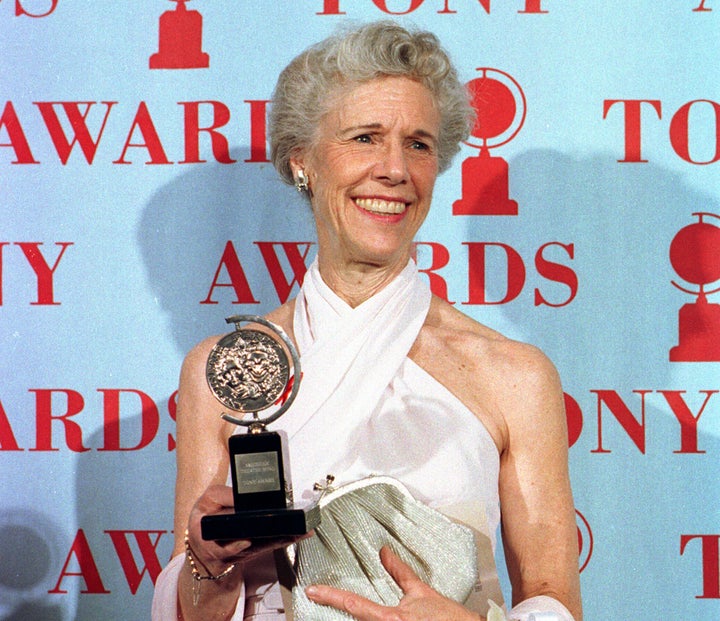 Frances Sternhagen, Award-Winning Actor Known For 'Cheers' And 'ER,' Dead At 93 Frances Sternhagen has died. She was 93.
