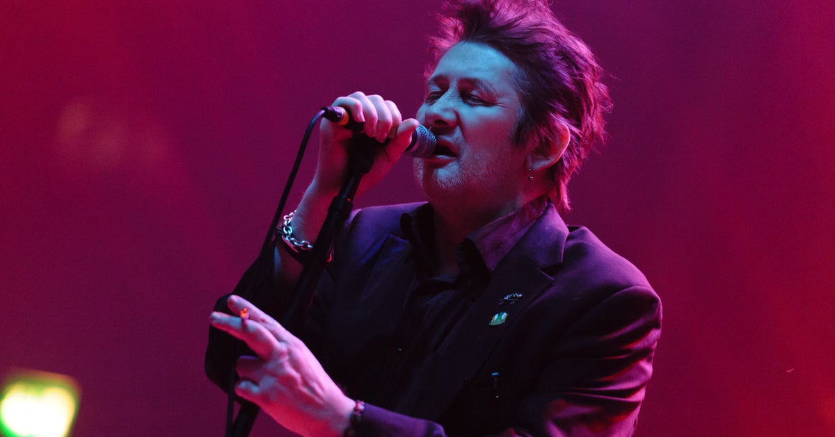 Pougues Singer Shane MacGowan, The Pogues Singer, Dies Aged 65 | HuffPost UK Entertainment