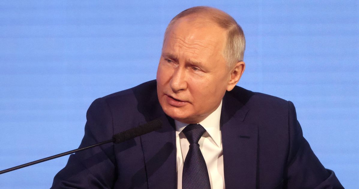 Putin Wants Russians To Have A Jaw-Dropping Number Of Babies | HuffPost ...