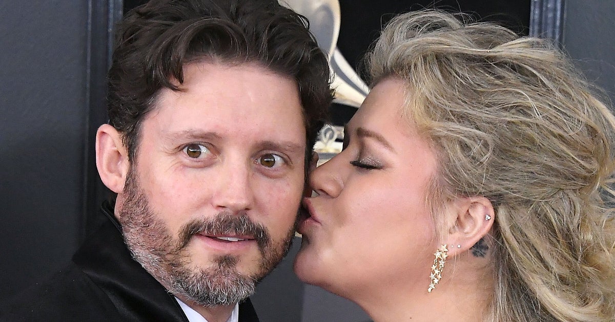 NextImg:Kelly Clarkson's Ex-Husband Owes Her $2.6 Million For Making Illegal Deals, Ruling Finds
