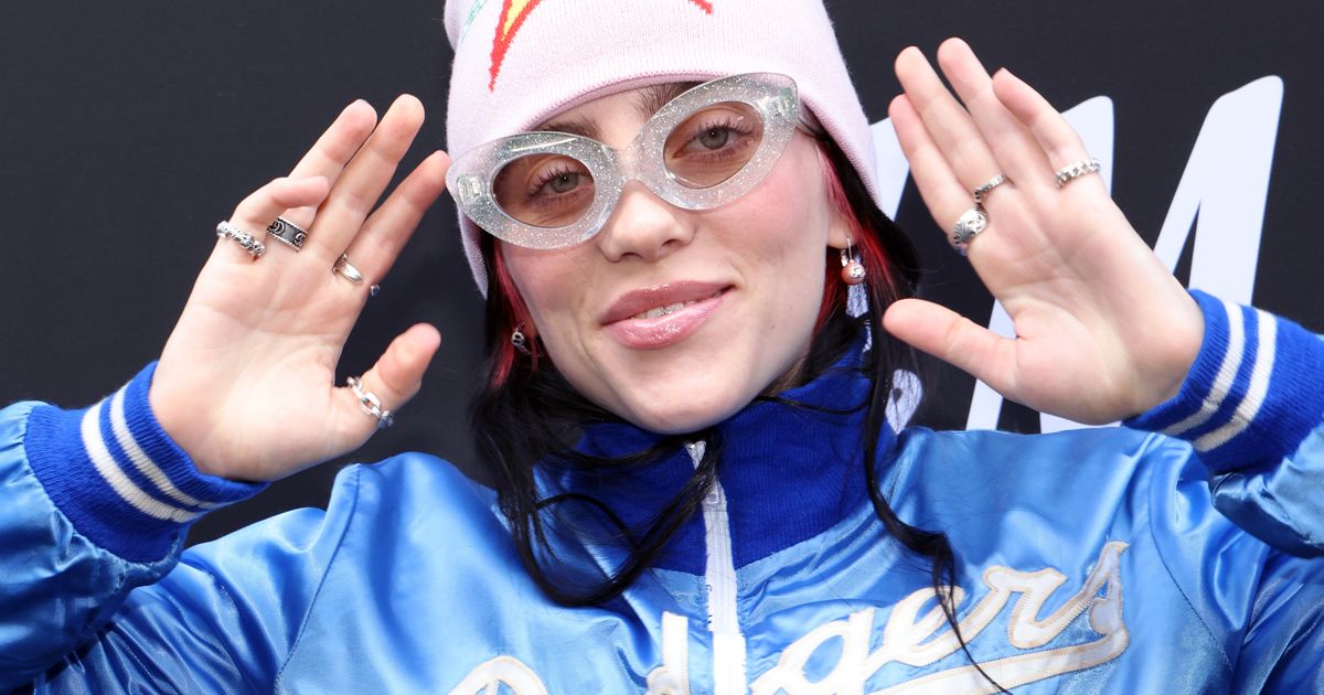 Billie Eilish on 'Coming Out' and Her Sexuality: 'I Didn't Realize People  Didn't Know' - Parade
