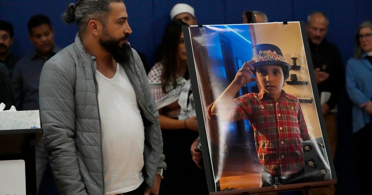 NextImg:Father Of Palestinian Boy Slain Outside Chicago Files Wrongful Death Lawsuit