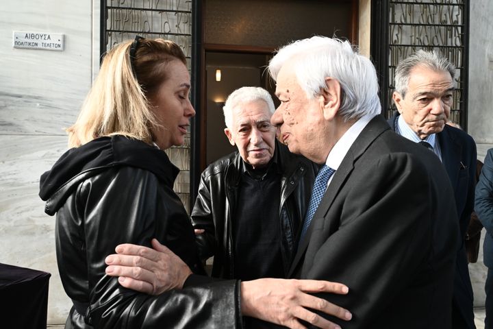 Μαρία Αντωνιάδου, πρόεδρος ΕΣΗΕΑ, Φώτης Κουβέλης, Προκόπης Παυλόπουλος