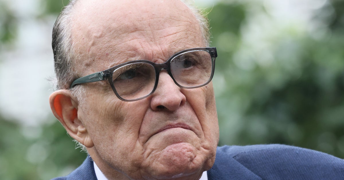 NextImg:Judge Shoots Down Giuliani's 'Nonsense' Effort To Stop Jury Trial