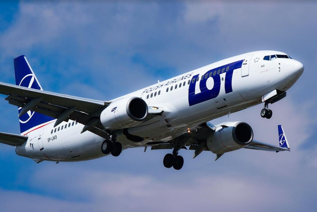 LOT Polish Airlines 2024   657026412300001d00c0a89a 