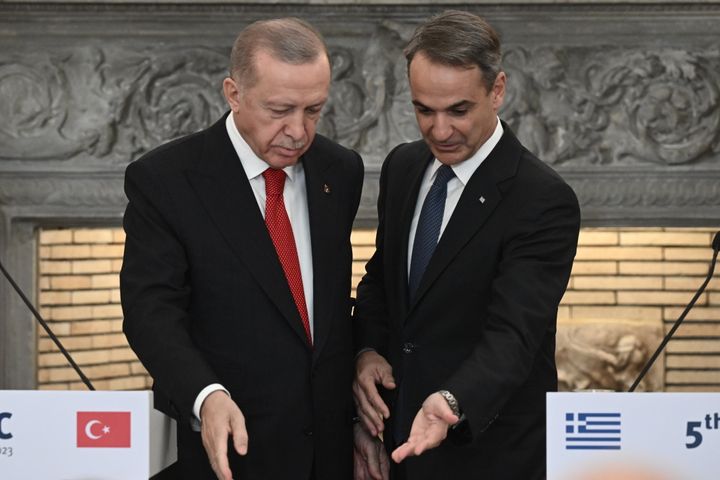 Δηλώσεις του Πρωθυπουργού Κυριάκου Μητσοτάκη και του Προέδρο της Τουρκίας Recep Tayyip Erdogan, μετά την συνάντησή τους στο Μέγαρο Μαξίμου, Πέμπτη 7 Δεκεμβρίου 2023. (ΤΑΤΙΑΝΑ ΜΠΟΛΑΡΗ/EUROKINISSI)