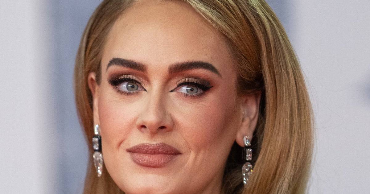 NextImg:Adele Says Being A 'White Woman In Music' Has Helped Her Career