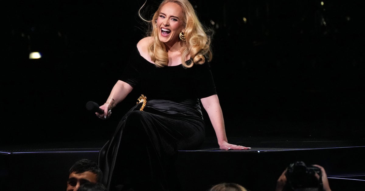 Adele Reveals Which Celeb She 'Shat' Herself Over – Just By Them Attending Her Show - Vimarsana News
