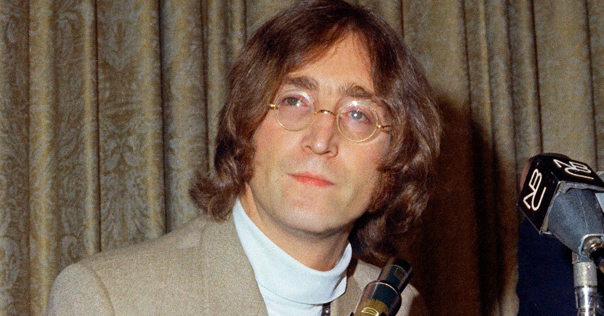 NextImg:Hospital Workers Reveal What Song Was Playing When John Lennon Died