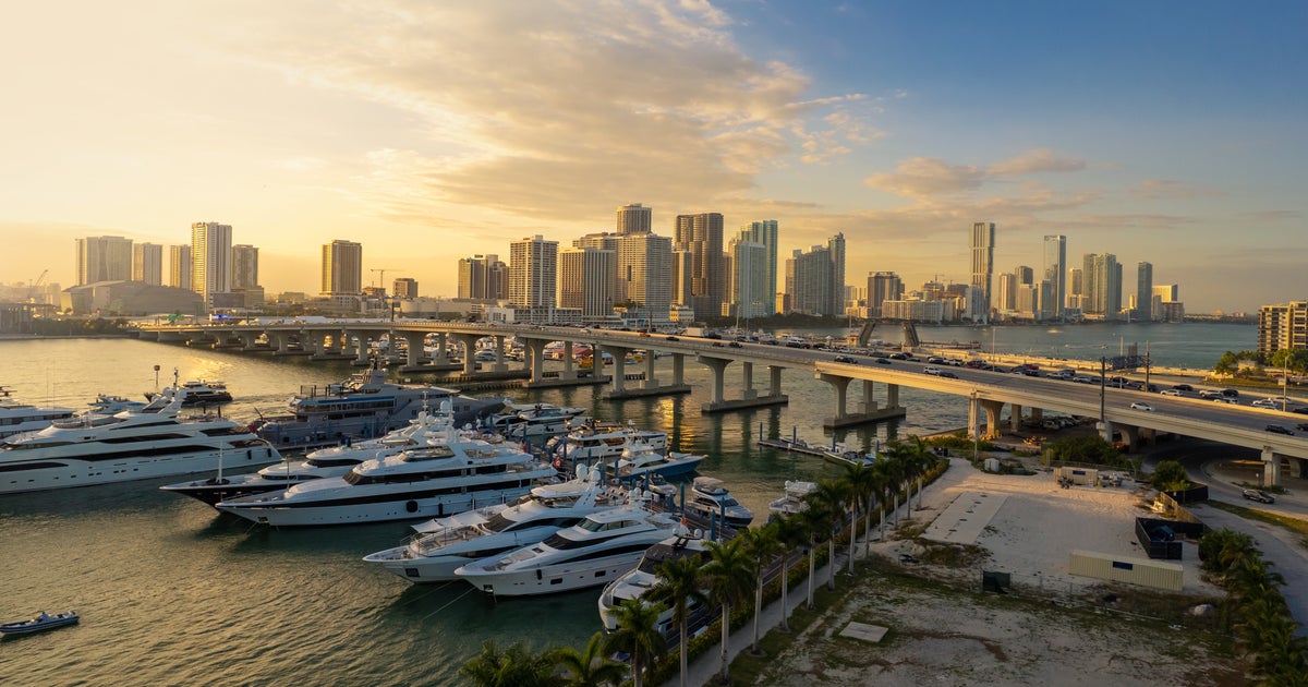 NextImg:The Rich Keep Getting Richer — And This Is 1 Big Reason Why