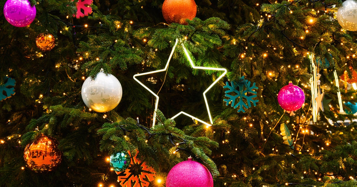This Christmas Tree Hack Could Land You A £5,000 Fine - Vimarsana News