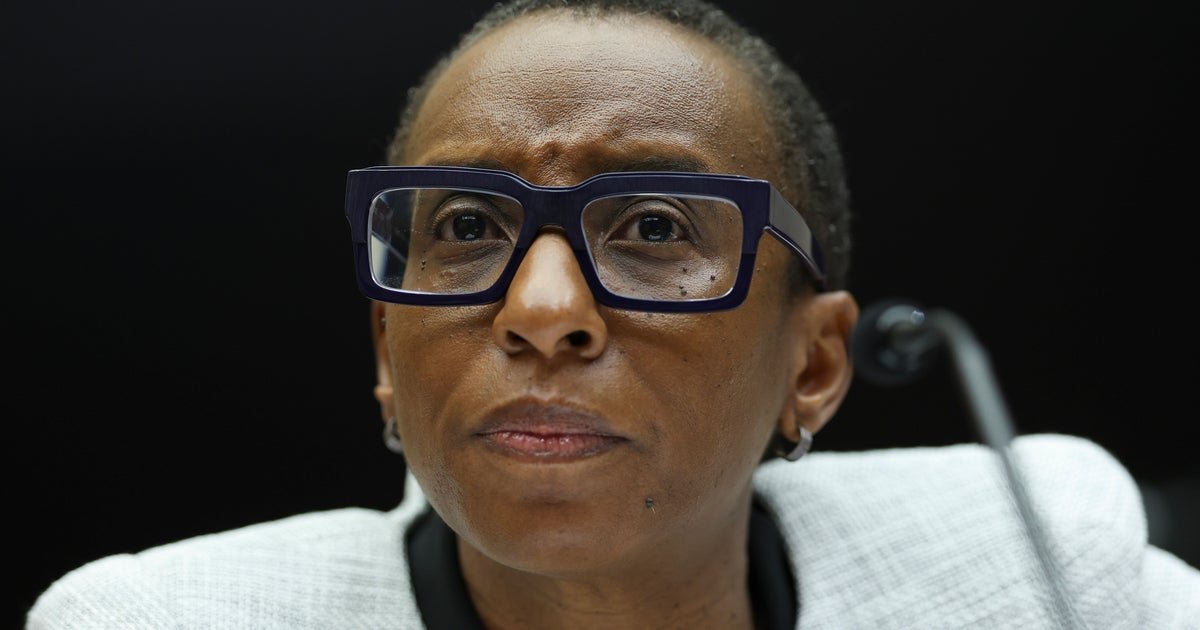 NextImg:Harvard Board Says President Will Stay In Office Following Uproar
