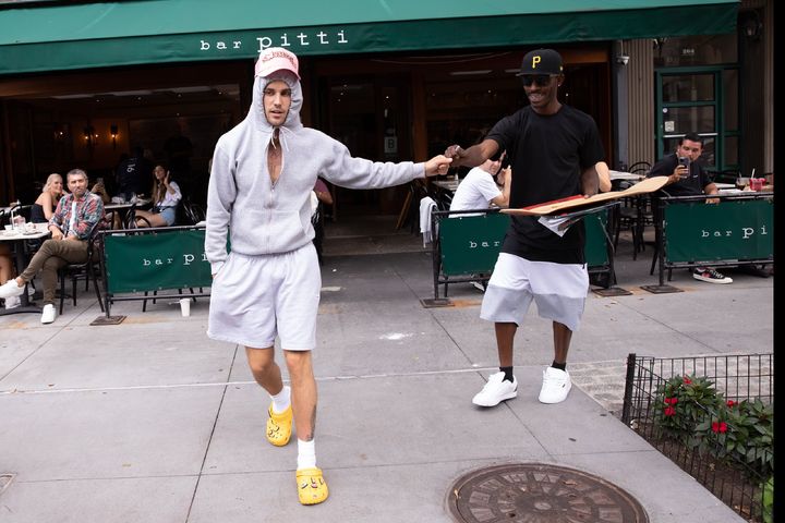 Justin Bieber did his very best to make Crocs happen in this now-infamous scene from August 2023 in New York.